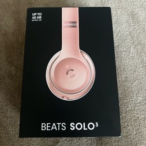 Beats Solo 3 Head Phones